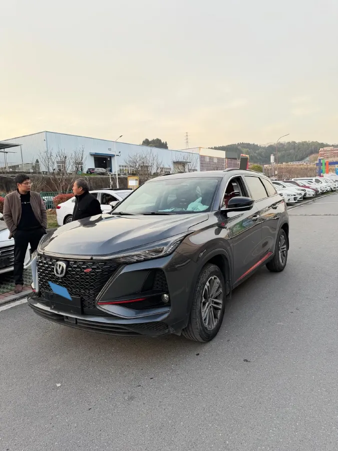 2021 ChangAn CS75 Plus 1.5T 178HP L4 6AT,autocango,china used car exporter,china ev exporter,chinese used car exporter,chinese used ev exporter