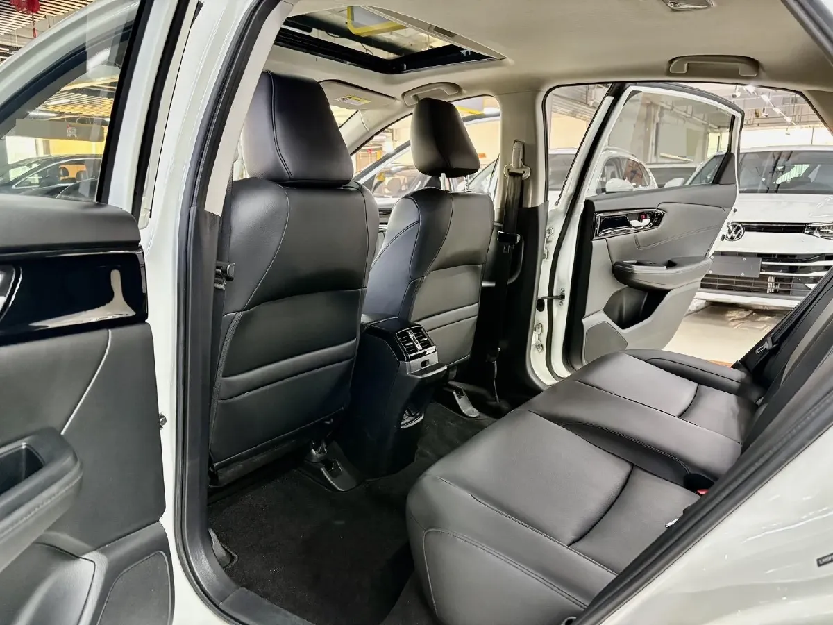 2022 Honda Crider 1.0T 122HP L3 CVT,autocango,china used car exporter,china ev exporter,chinese used car exporter,chinese used ev exporter