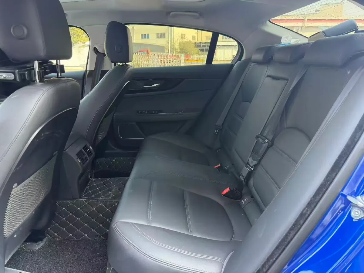 2018 BMW X2 2.0T 192HP L4 7DCT,autocango,china used car exporter,china ev exporter,chinese used car exporter,chinese used ev exporter