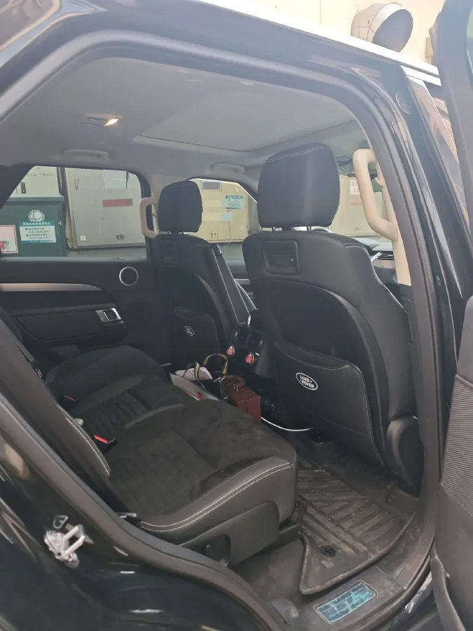 2021 Land Rover Discovery 3.0T 360HP L6 8AT,autocango,china used car exporter,china ev exporter,chinese used car exporter,chinese used ev exporter