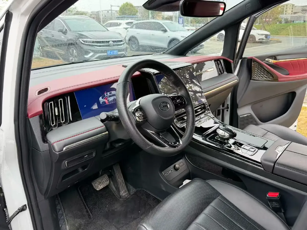 2023 GAC Trumpchi M8 2.0T 252HP L4 8AT,autocango,china used car exporter,china ev exporter,chinese used car exporter,chinese used ev exporter