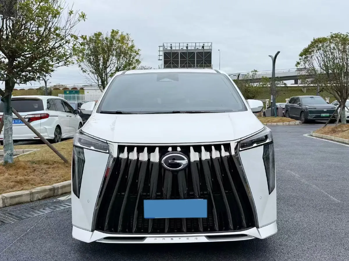 2023 GAC Trumpchi M8 2.0T 252HP L4 8AT,autocango,china used car exporter,china ev exporter,chinese used car exporter,chinese used ev exporter