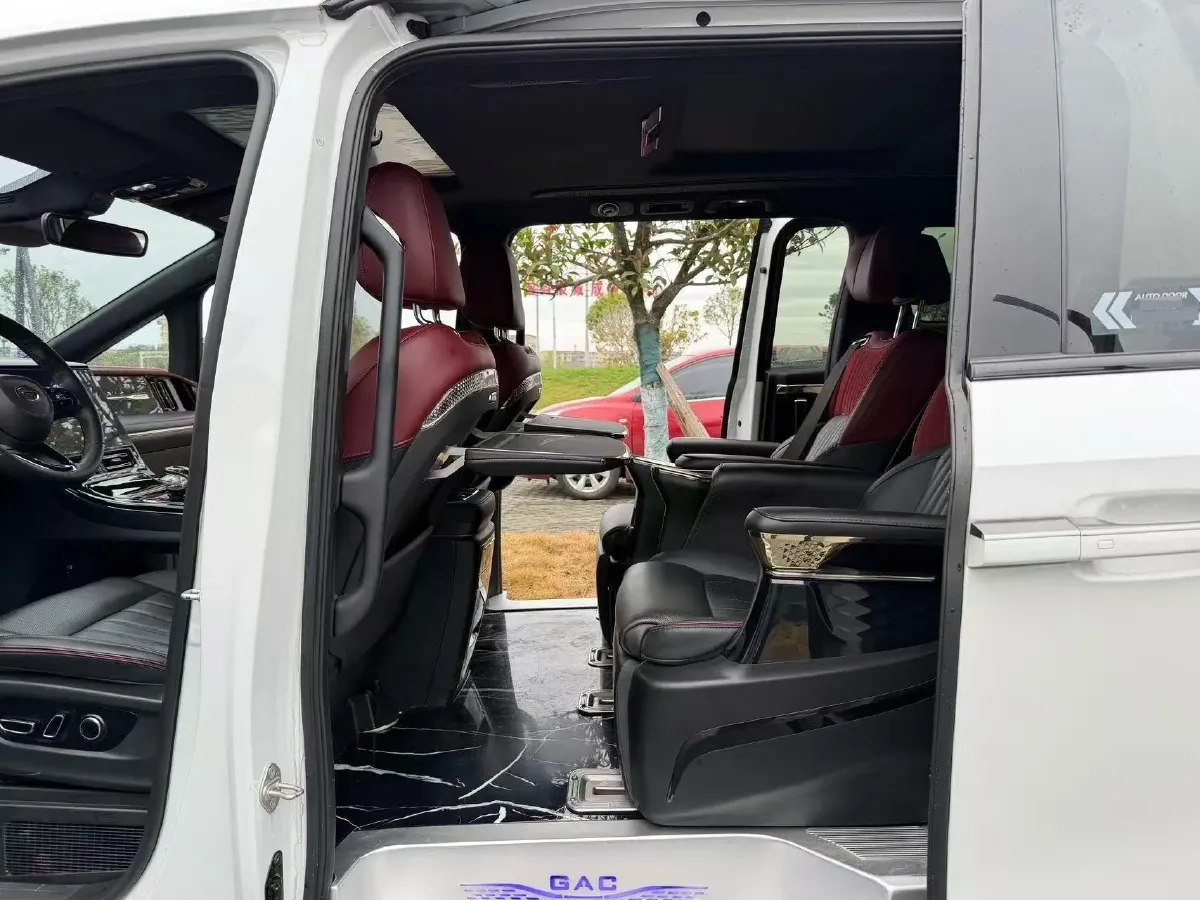 2023 GAC Trumpchi M8 2.0T 252HP L4 8AT,autocango,china used car exporter,china ev exporter,chinese used car exporter,chinese used ev exporter