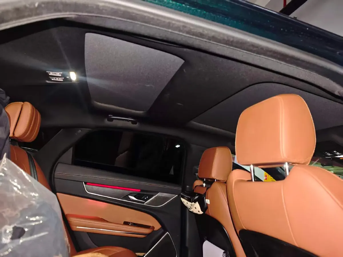 2021 Jaguar XFL 2.0T 250HP L4 8AT,autocango,china used car exporter,china ev exporter,chinese used car exporter,chinese used ev exporter