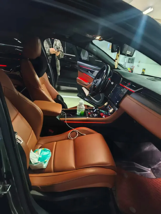 2021 Jaguar XFL 2.0T 250HP L4 8AT,autocango,china used car exporter,china ev exporter,chinese used car exporter,chinese used ev exporter