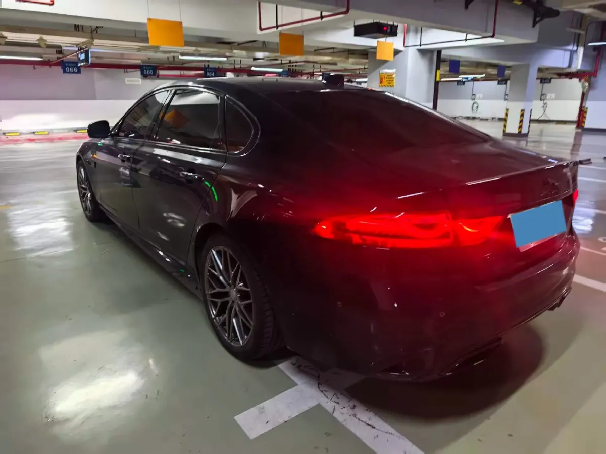 2021 Jaguar XFL 2.0T 250HP L4 8AT,autocango,china used car exporter,china ev exporter,chinese used car exporter,chinese used ev exporter