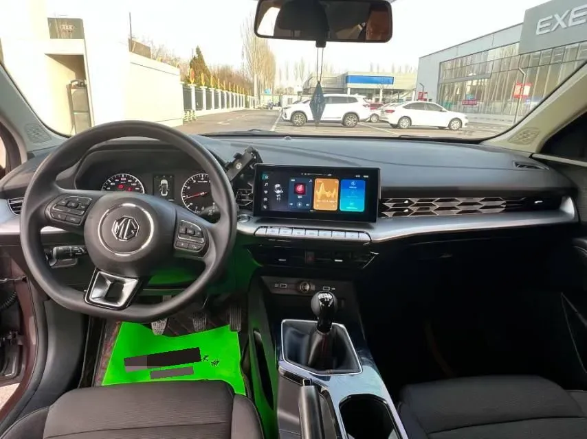 2023 MG 5 1.5L 129HP L4 5MT,autocango,china used car exporter,china ev exporter,chinese used car exporter,chinese used ev exporter