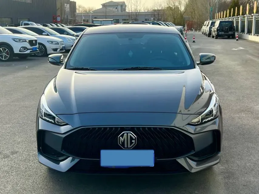 2023 MG 5 1.5L 129HP L4 5MT,autocango,china used car exporter,china ev exporter,chinese used car exporter,chinese used ev exporter