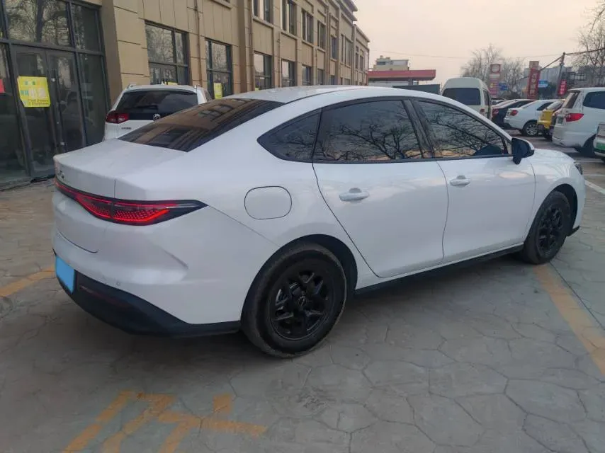 2025 BYD Seal05 DM-i 1.5L 101HP L4 E-CVT PHEV 7.68KWH,autocango,china used car exporter,china ev exporter,chinese used car exporter,chinese used ev exporter