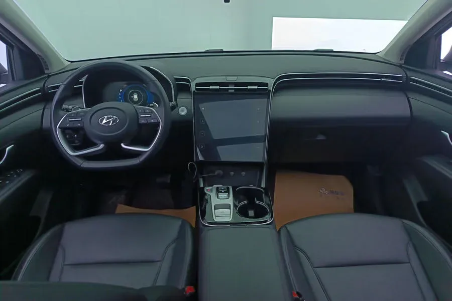 2023 Hyundai Tucson 1.5T 200HP L4 8AT,autocango,china used car exporter,china ev exporter,chinese used car exporter,chinese used ev exporter