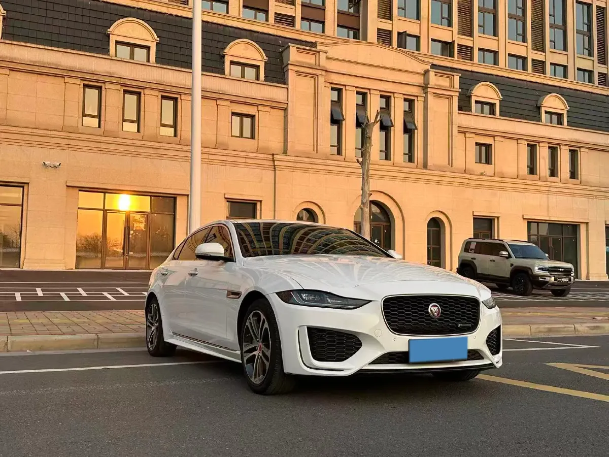 2020 Jaguar XEL 2.0T 200HP L4 8AT,autocango,china used car exporter,china ev exporter,chinese used car exporter,chinese used ev exporter