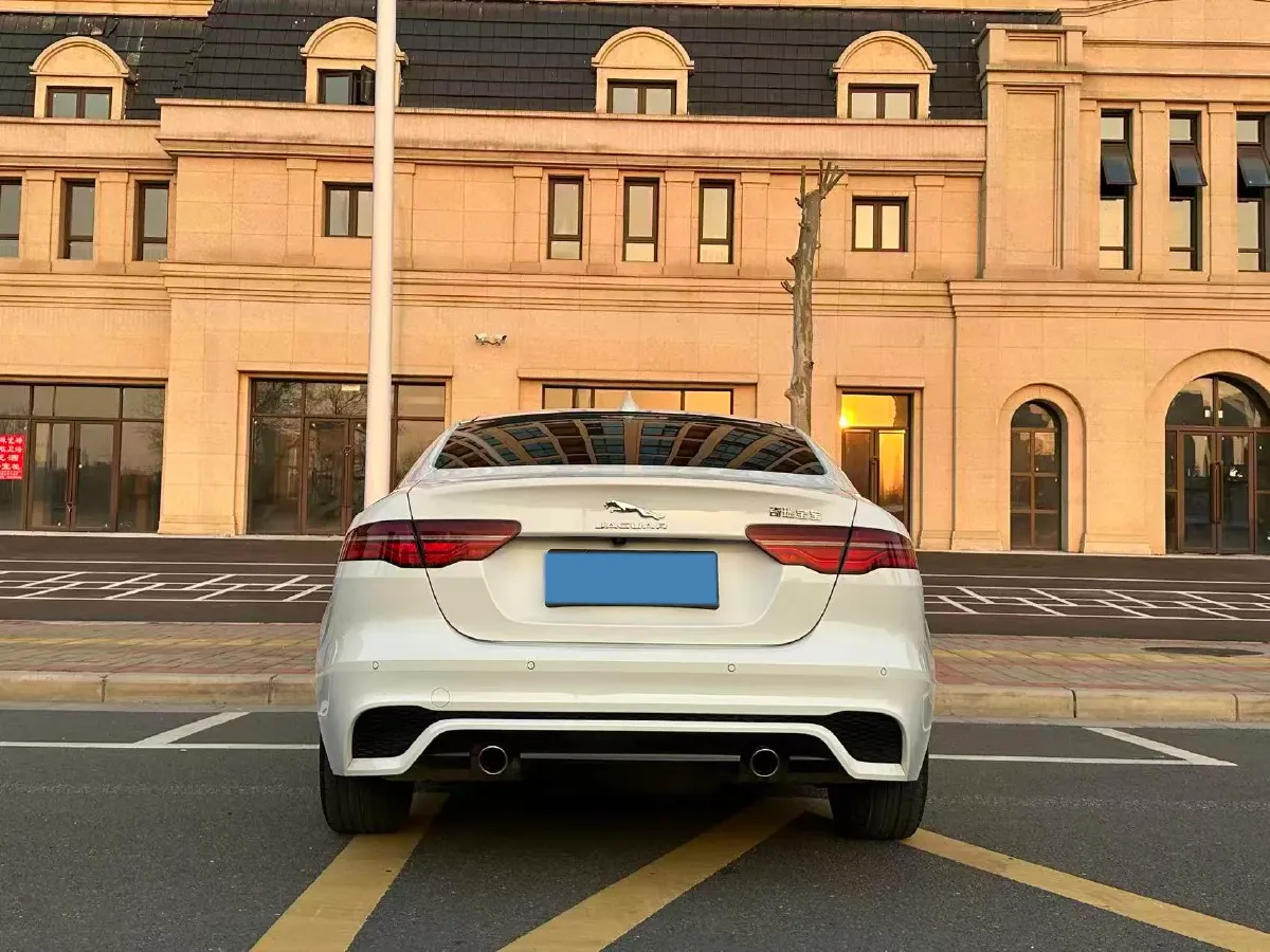 2020 Jaguar XEL 2.0T 200HP L4 8AT,autocango,china used car exporter,china ev exporter,chinese used car exporter,chinese used ev exporter