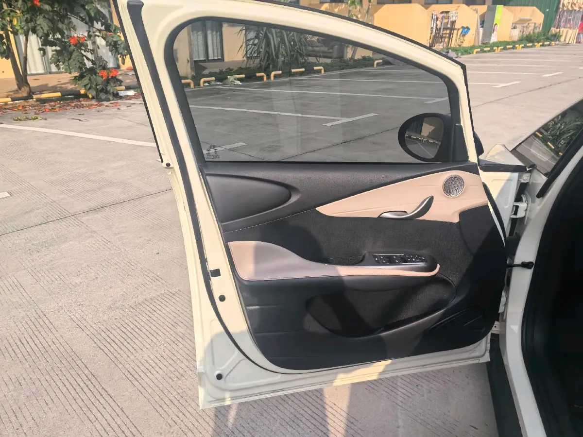 2023 BYD Dolphin BEV 44.928KWH,autocango,china used car exporter,china ev exporter,chinese used car exporter,chinese used ev exporter