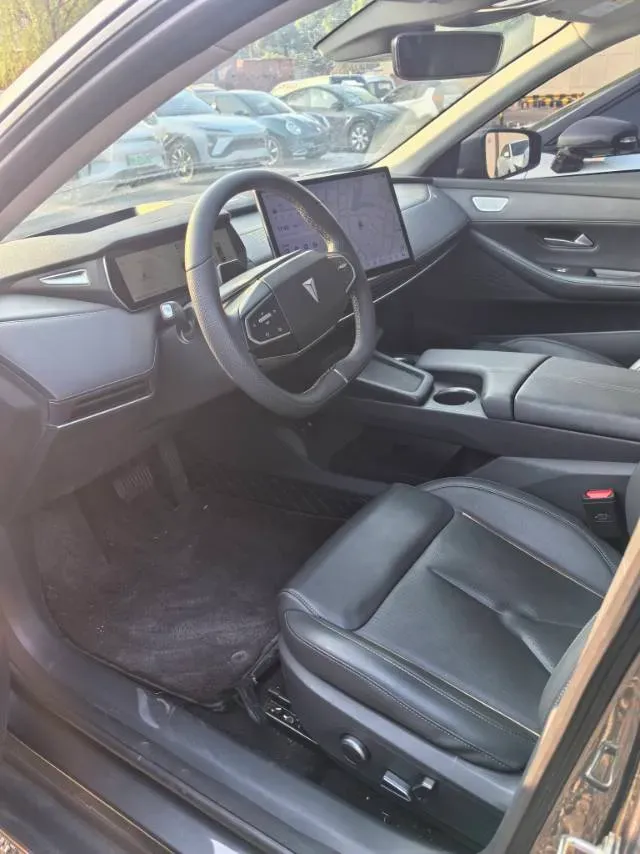 2022 DongFeng Forthing LingZhi EV BEV 68.4KWH,autocango,china used car exporter,china ev exporter,chinese used car exporter,chinese used ev exporter