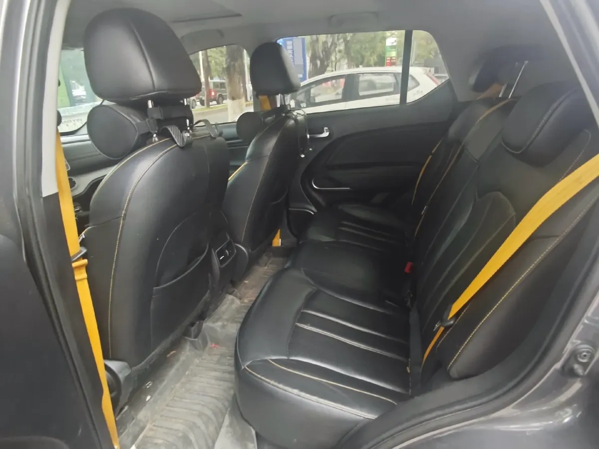 2022 GAC Trumpchi GS3 1.5T 169HP L4 6AT,autocango,china used car exporter,china ev exporter,chinese used car exporter,chinese used ev exporter