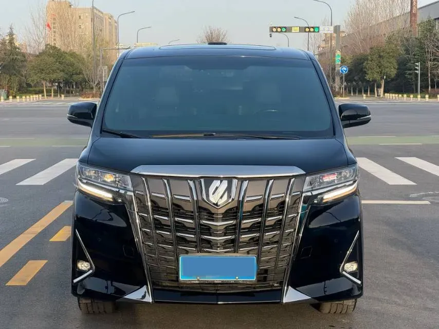 2018 Toyota Alphard 3.5L 301HP V6 8AT,autocango,china used car exporter,china ev exporter,chinese used car exporter,chinese used ev exporter