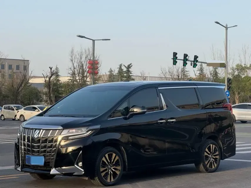 2018 Toyota Alphard 3.5L 301HP V6 8AT,autocango,china used car exporter,china ev exporter,chinese used car exporter,chinese used ev exporter