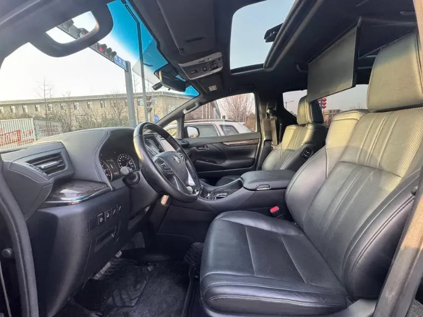 2018 Toyota Alphard 3.5L 301HP V6 8AT,autocango,china used car exporter,china ev exporter,chinese used car exporter,chinese used ev exporter