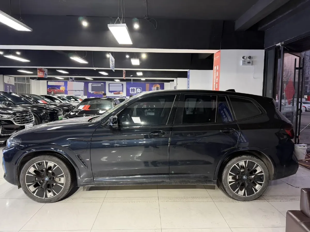 2022 BMW iX3 BEV 80KWH,autocango,china used car exporter,china ev exporter,chinese used car exporter,chinese used ev exporter