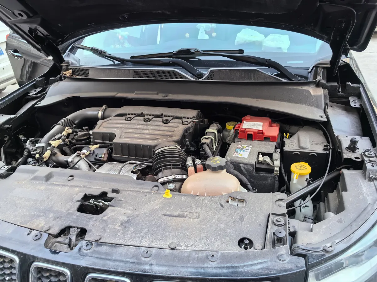 2019 Jeep Compass 1.3T 173HP L4 7DCT,autocango,china used car exporter,china ev exporter,chinese used car exporter,chinese used ev exporter