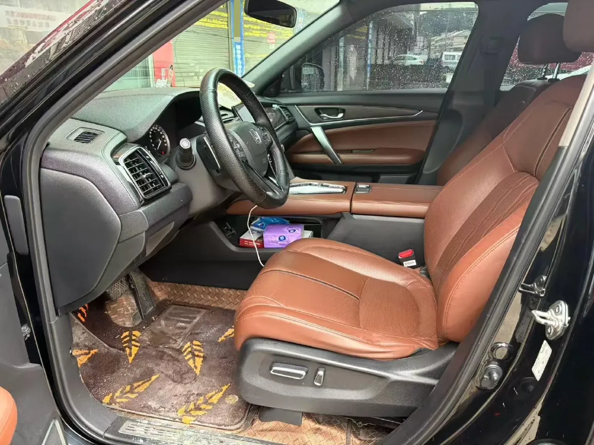 2020 Honda UR-V 2.0T 272HP L4 9AT,autocango,china used car exporter,china ev exporter,chinese used car exporter,chinese used ev exporter