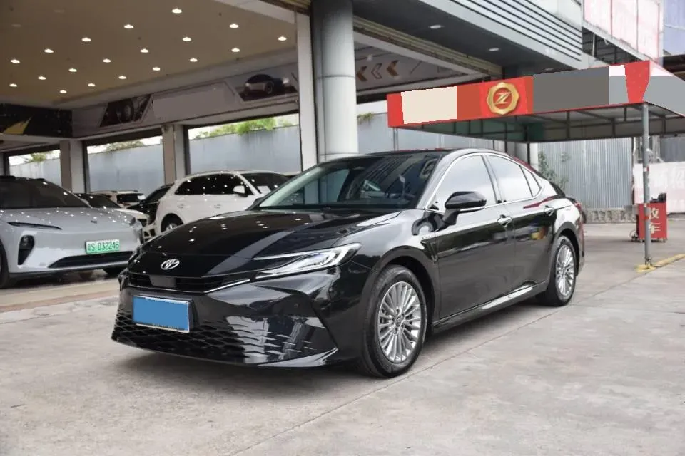 2024 Toyota Camry 2.0L 152HP L4 E-CVT Hybrid,autocango,china used car exporter,china ev exporter,chinese used car exporter,chinese used ev exporter