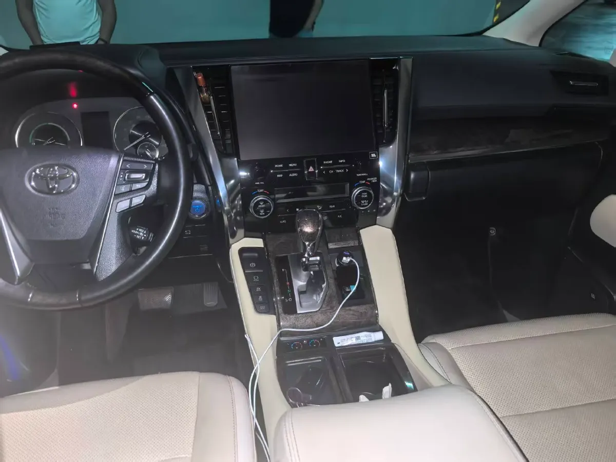 2021 Toyota Vellfire 2.5L 117HP L4 E-CVT Hybrid,autocango,china used car exporter,china ev exporter,chinese used car exporter,chinese used ev exporter