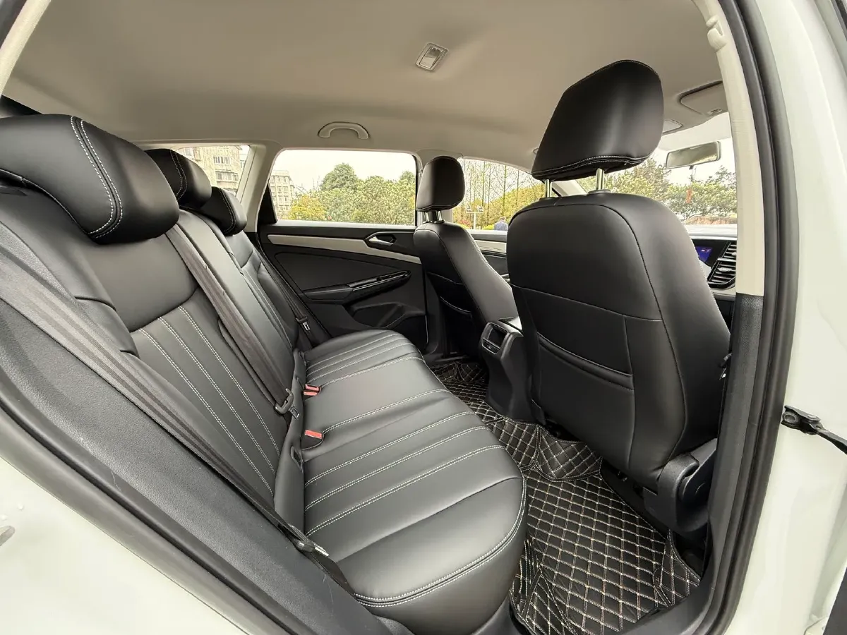 2023 Jetta VS5 1.4T 150HP L4 6AT,autocango,china used car exporter,china ev exporter,chinese used car exporter,chinese used ev exporter