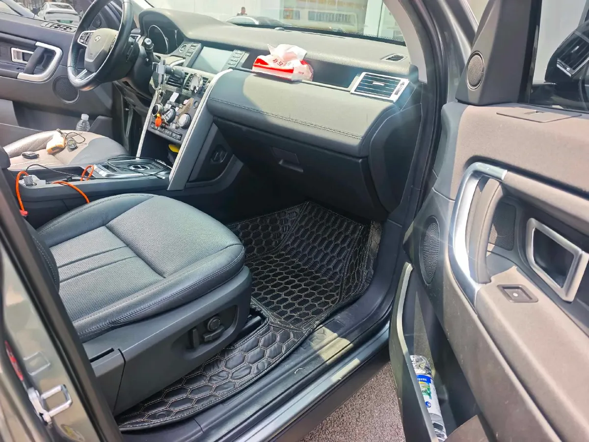 2019 Land Rover Discovery Sport 2.0T 241HP L4 9AT,autocango,china used car exporter,china ev exporter,chinese used car exporter,chinese used ev exporter