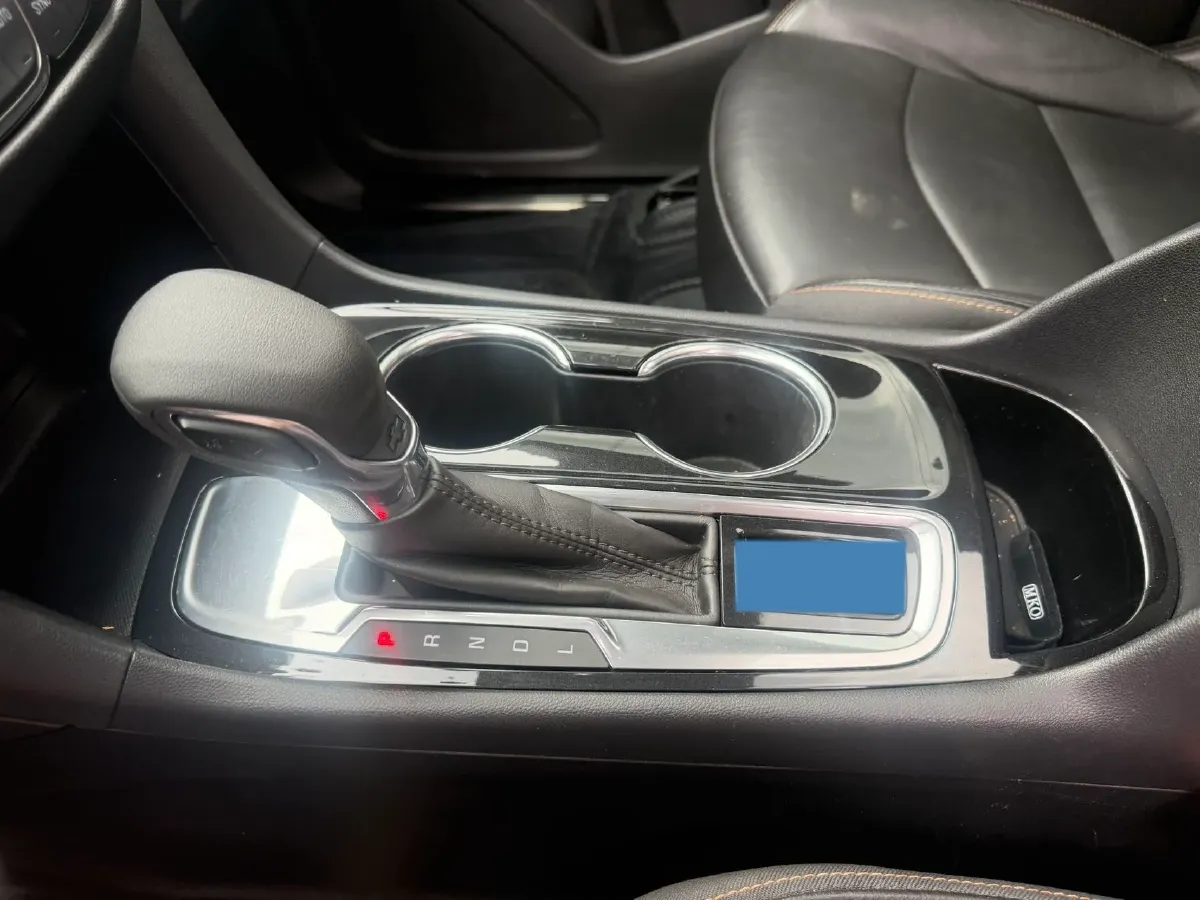 2021 Chevrolet Equinox 1.5T 169HP L4 6AT,autocango,china used car exporter,china ev exporter,chinese used car exporter,chinese used ev exporter