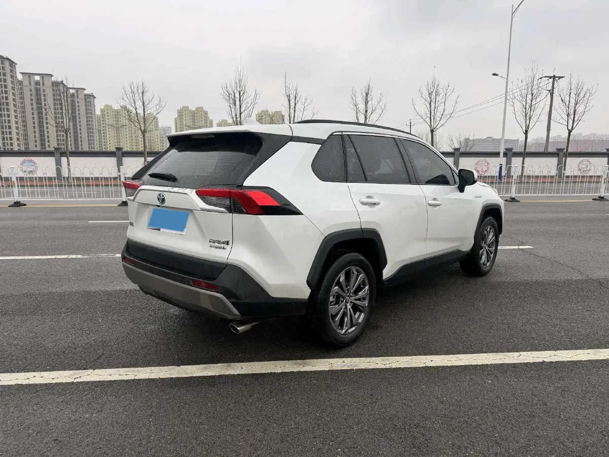 2023 Toyota RAV4 2.5L 178HP L4 E-CVT Hybrid,autocango,china used car exporter,china ev exporter,chinese used car exporter,chinese used ev exporter