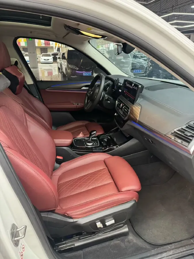 2022 BMW X3 2.0T 252HP L4 8AT,autocango,china used car exporter,china ev exporter,chinese used car exporter,chinese used ev exporter