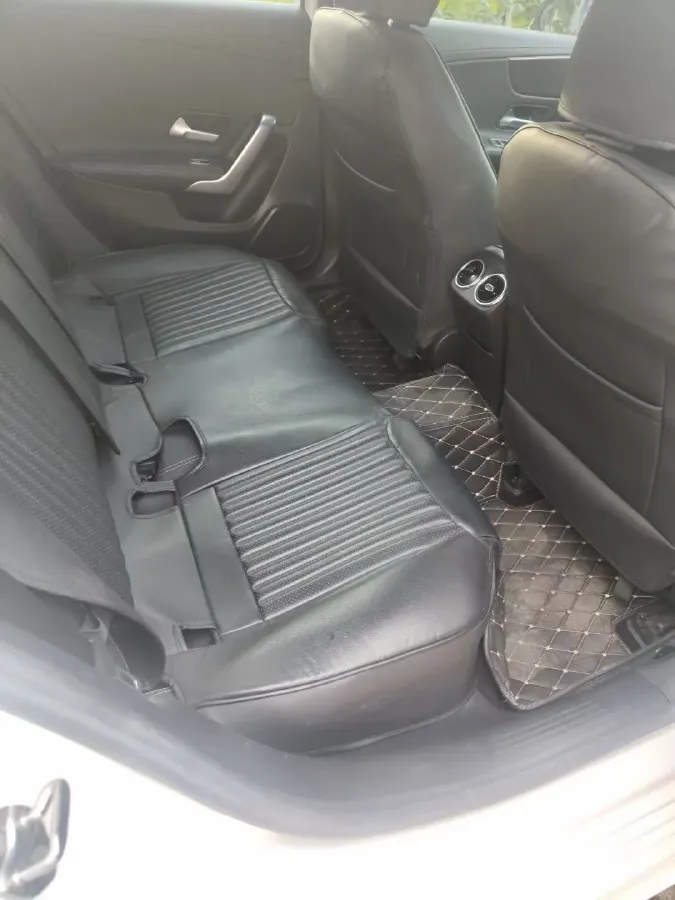 2020 Mercedes-Benz A Class 1.3T 163HP L4 7DCT,autocango,china used car exporter,china ev exporter,chinese used car exporter,chinese used ev exporter