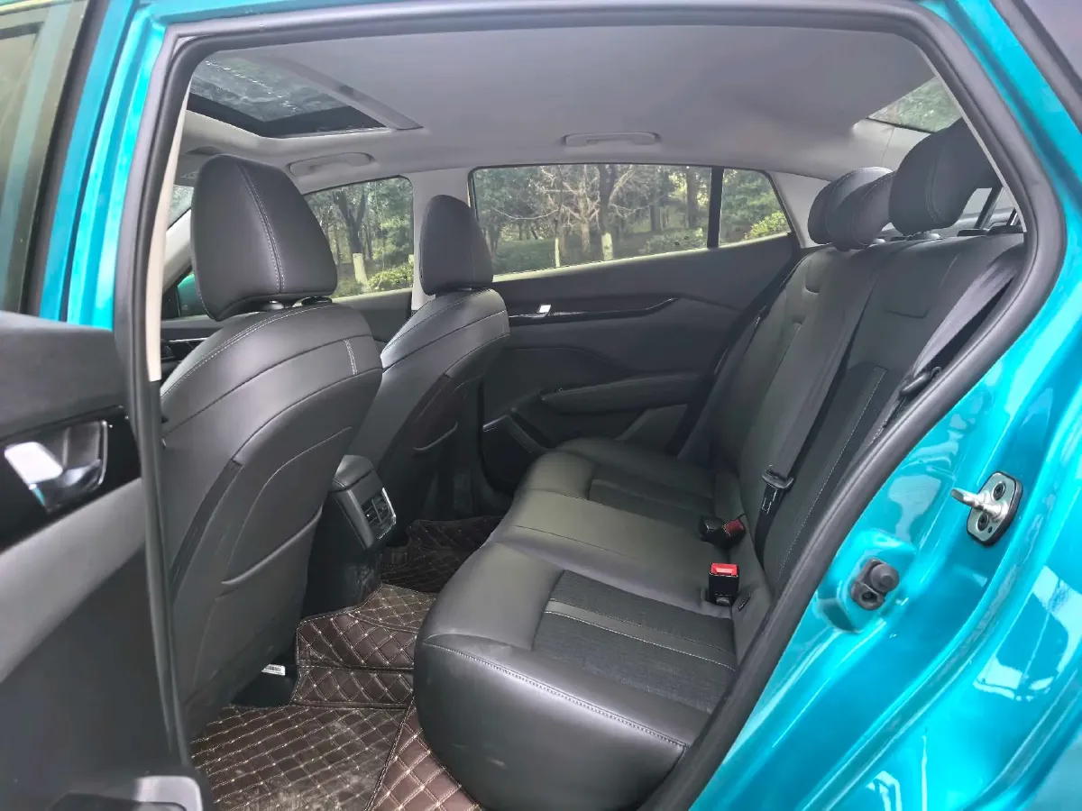 2020 DongFeng Aeolus YiXuan 1.5T 150HP L4 6DCT,autocango,china used car exporter,china ev exporter,chinese used car exporter,chinese used ev exporter