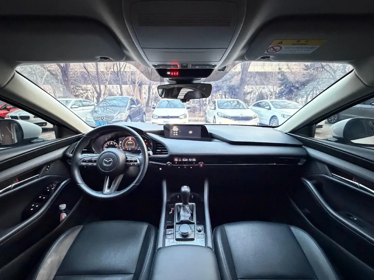 2022 Mazda 3 Axela 2.0L 158HP L4 6AT,autocango,china used car exporter,china ev exporter,chinese used car exporter,chinese used ev exporter