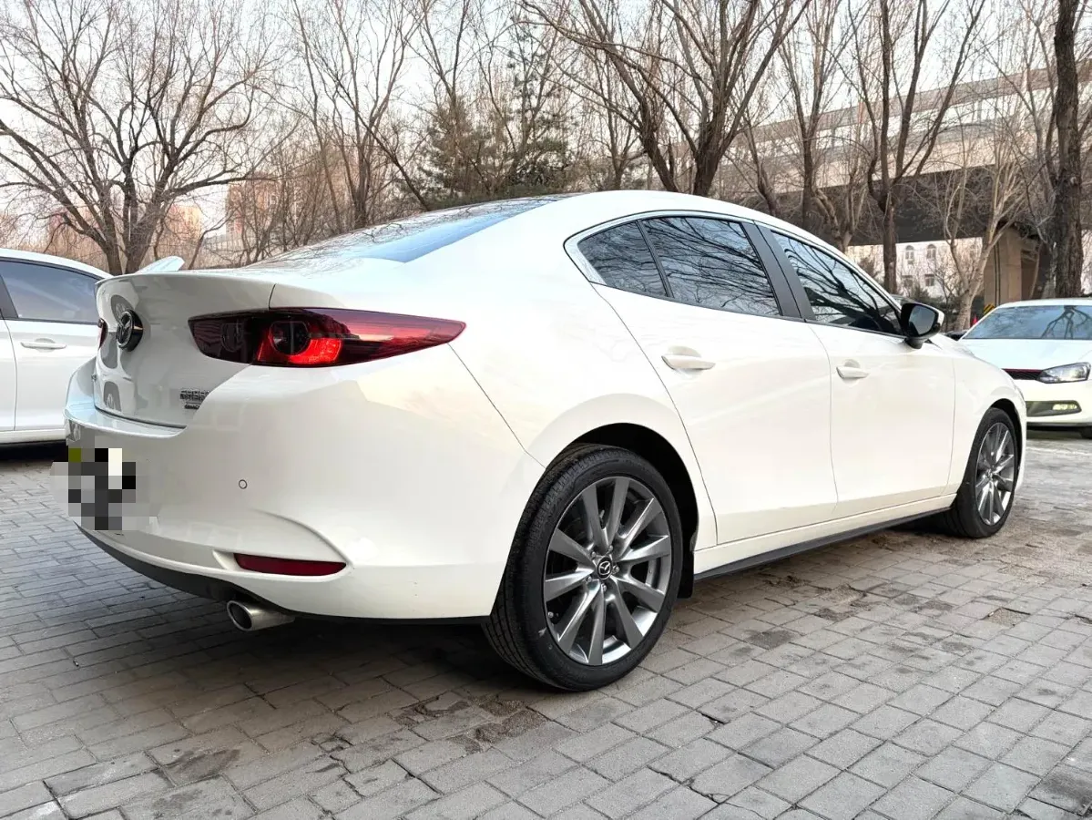 2022 Mazda 3 Axela 2.0L 158HP L4 6AT,autocango,china used car exporter,china ev exporter,chinese used car exporter,chinese used ev exporter