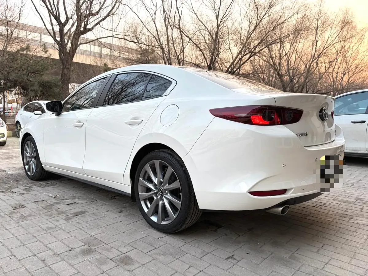 2022 Mazda 3 Axela 2.0L 158HP L4 6AT,autocango,china used car exporter,china ev exporter,chinese used car exporter,chinese used ev exporter
