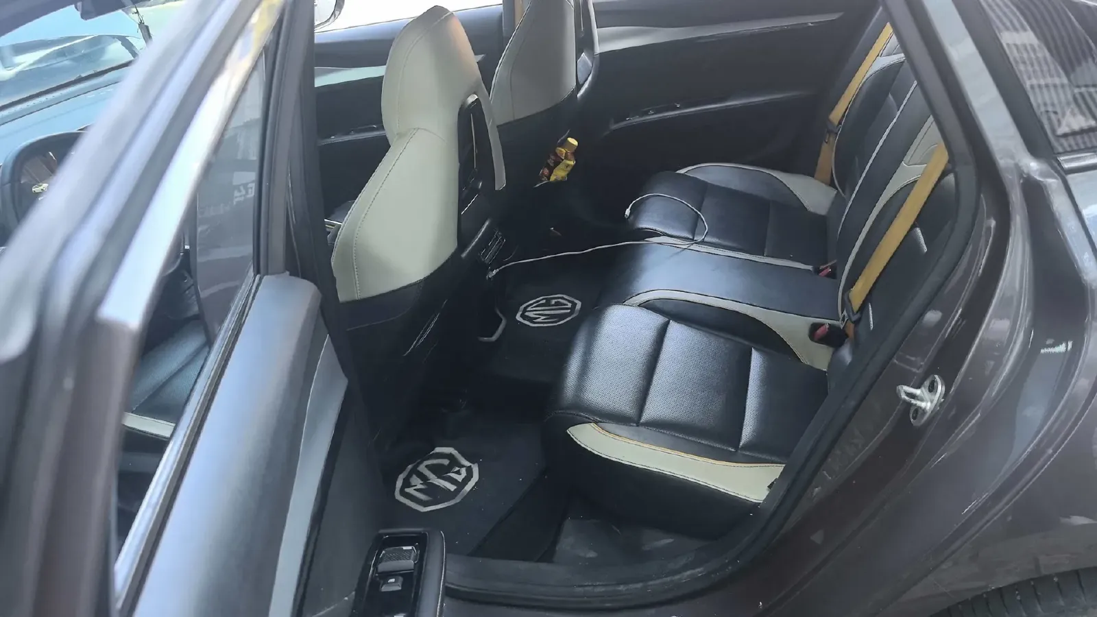 2022 MG 5 Scorpio 1.5T 181HP L4 7DCT,autocango,china used car exporter,china ev exporter,chinese used car exporter,chinese used ev exporter