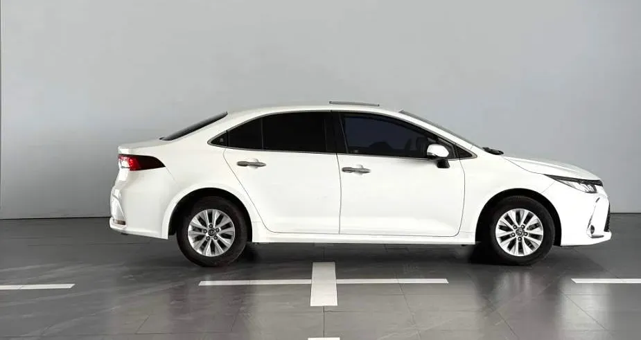 2021 Toyota Corolla 1.2T 116HP L4 CVT,autocango,china used car exporter,china ev exporter,chinese used car exporter,chinese used ev exporter