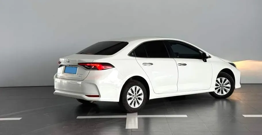2021 Toyota Corolla 1.2T 116HP L4 CVT,autocango,china used car exporter,china ev exporter,chinese used car exporter,chinese used ev exporter