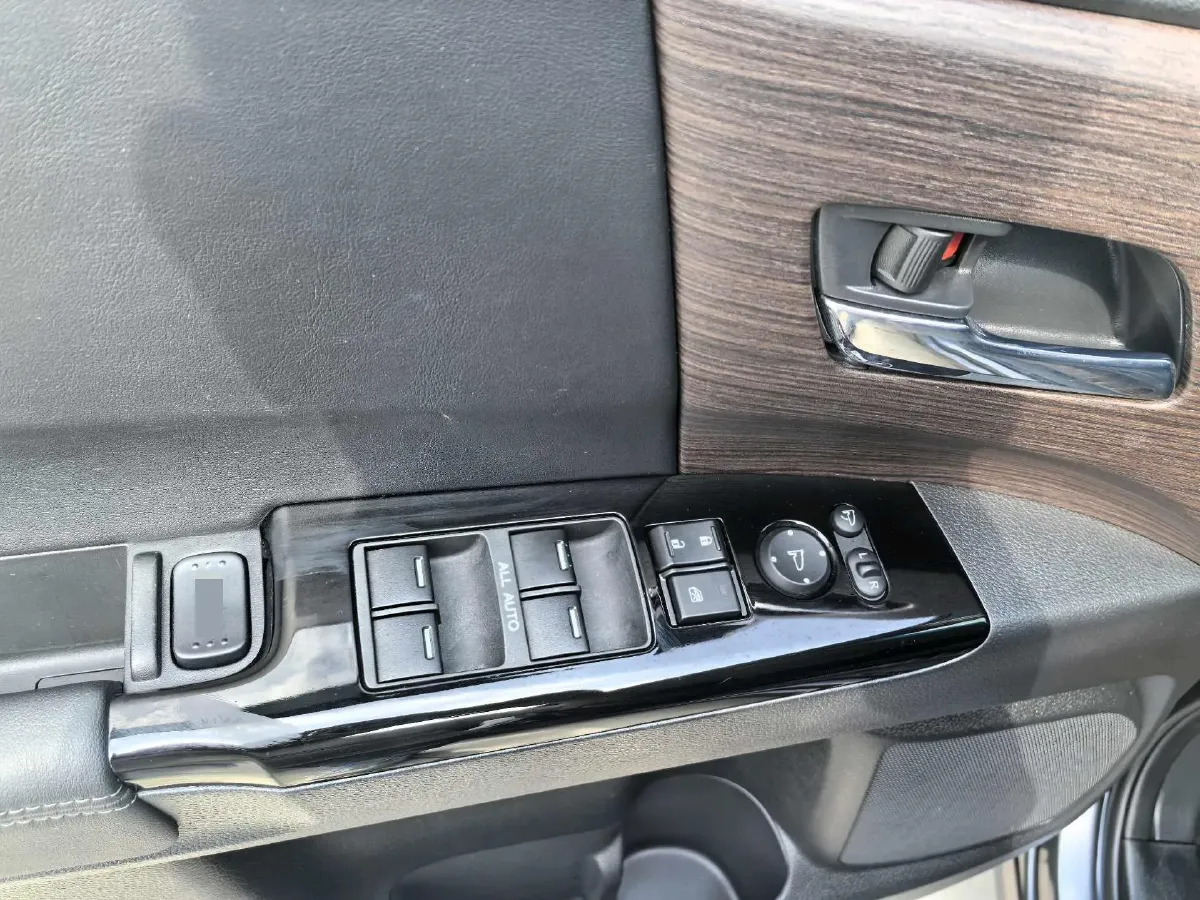 2022 Honda Odyssey 2.0L 146HP L4 E-CVT Hybrid,autocango,china used car exporter,china ev exporter,chinese used car exporter,chinese used ev exporter