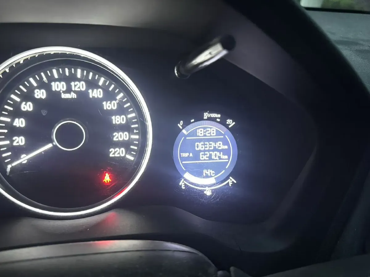 2020 Honda Vezel 1.5L 131HP L4 CVT,autocango,china used car exporter,china ev exporter,chinese used car exporter,chinese used ev exporter