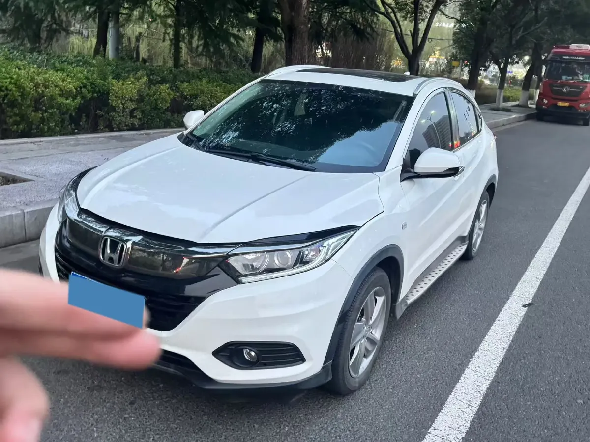 2020 Honda Vezel 1.5L 131HP L4 CVT,autocango,china used car exporter,china ev exporter,chinese used car exporter,chinese used ev exporter