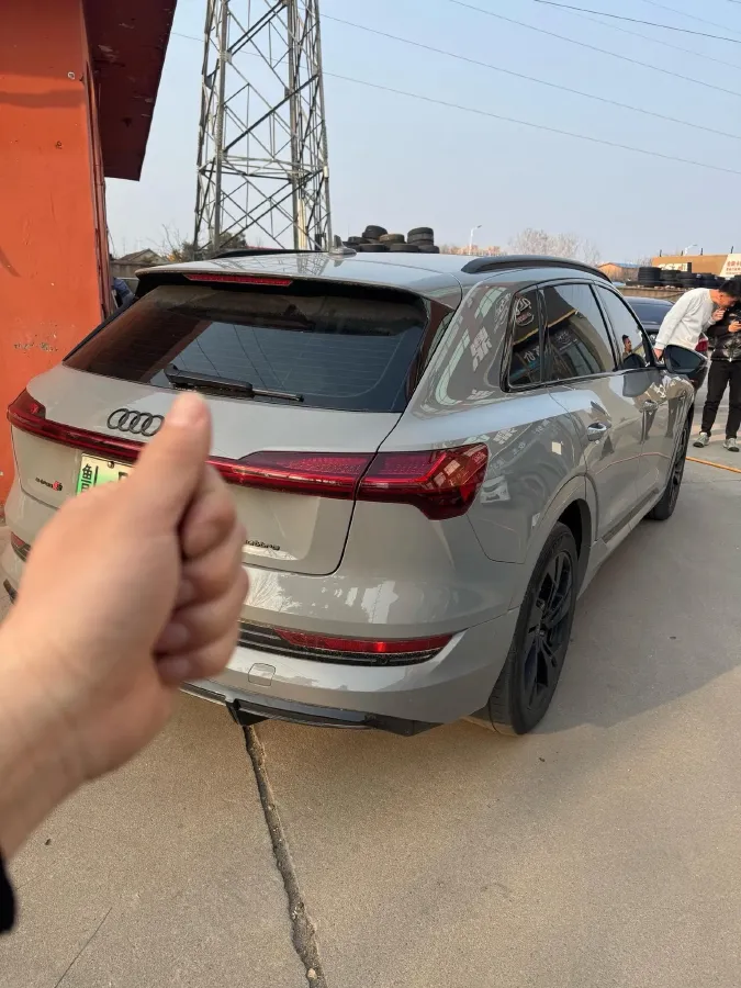 2019 Audi e-tron 2AT BEV 95KWH,autocango,china used car exporter,china ev exporter,chinese used car exporter,chinese used ev exporter