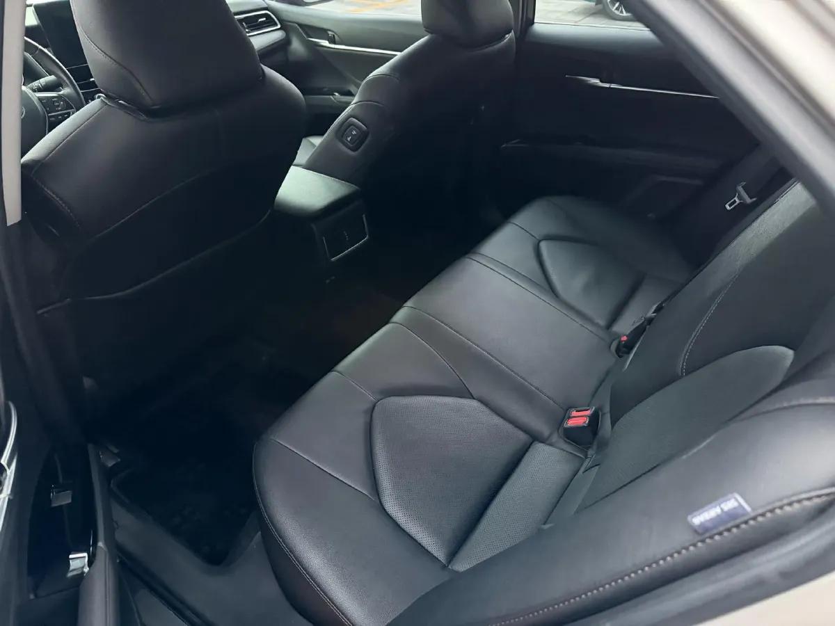 2021 Toyota Camry 2.0L 178HP L4 CVT,autocango,china used car exporter,china ev exporter,chinese used car exporter,chinese used ev exporter