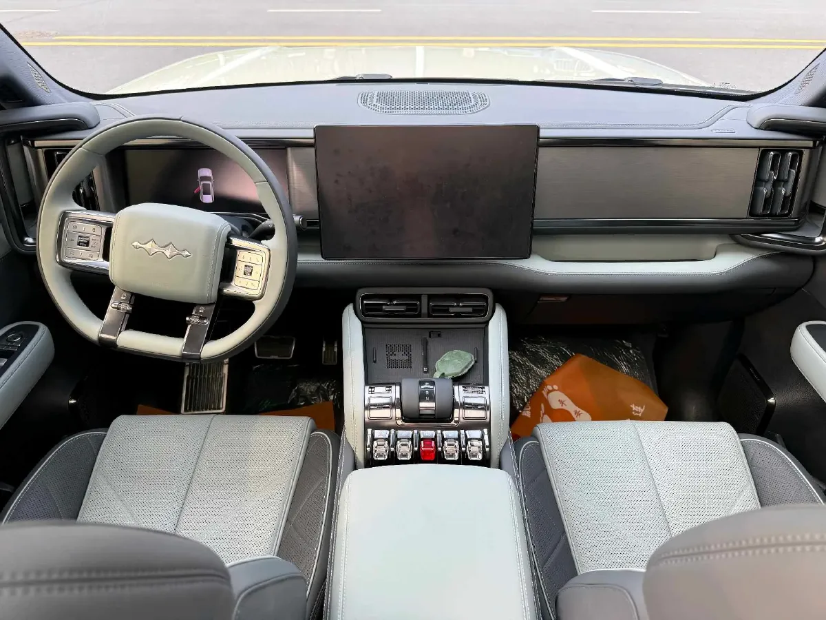 2023 FangChengBao Bao 5 1.5T 194HP L4 E-CVT PHEV 31.8KWH,autocango,china used car exporter,china ev exporter,chinese used car exporter,chinese used ev exporter