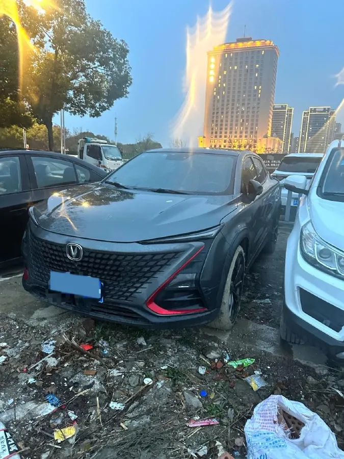 2020 ChangAn UNI-T 1.5T 180HP L4 7DCT,autocango,china used car exporter,china ev exporter,chinese used car exporter,chinese used ev exporter