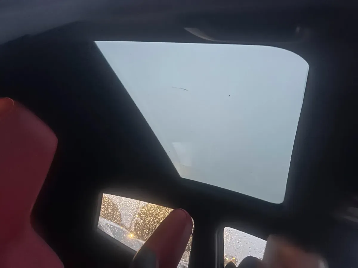 2020 ChangAn UNI-T 1.5T 180HP L4 7DCT,autocango,china used car exporter,china ev exporter,chinese used car exporter,chinese used ev exporter