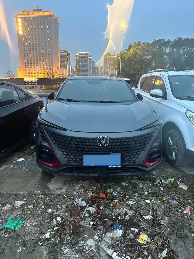 2020 ChangAn UNI-T 1.5T 180HP L4 7DCT,autocango,china used car exporter,china ev exporter,chinese used car exporter,chinese used ev exporter