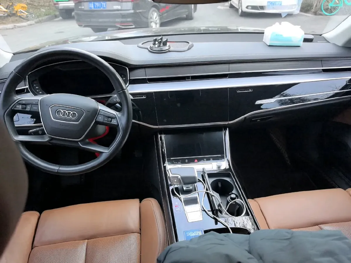 2019 Audi A8 3.0T 286HP V6 8AT,autocango,china used car exporter,china ev exporter,chinese used car exporter,chinese used ev exporter